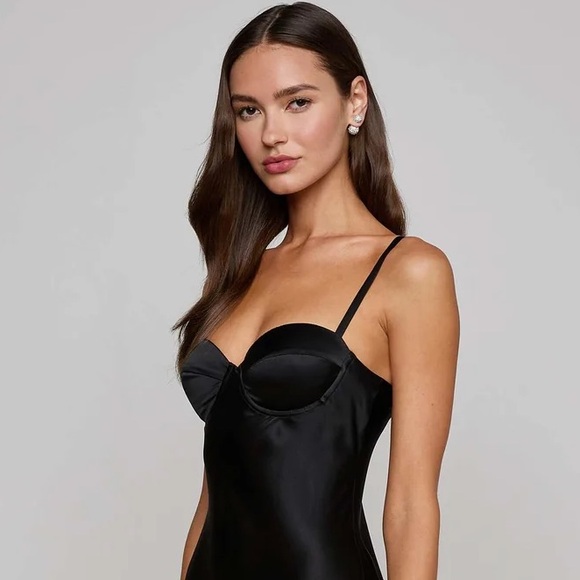 L’AGENCE Sayla Silk Slip Gown NWT $695 Black Satin Size 2 Maxi Dress - Picture 5 of 16